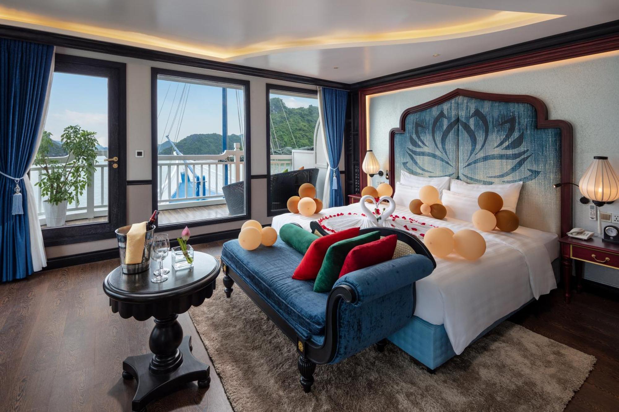 Hanoi Win Hotel & Travel Exterior photo